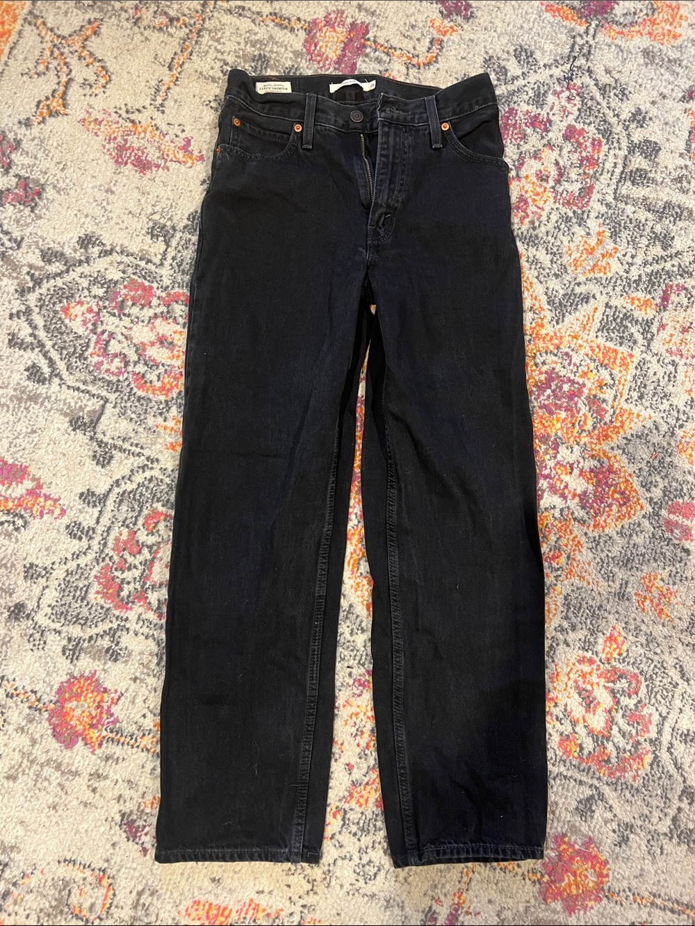 Levi's black dad jeans